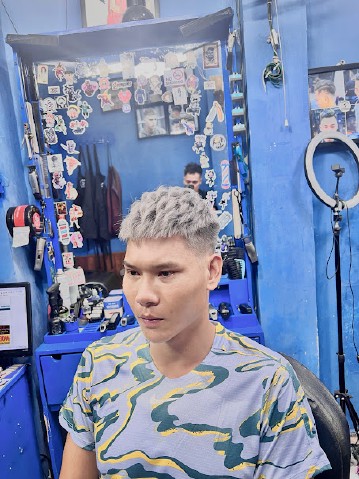 Những kiểu tóc nam phù hợp cho tóc khô