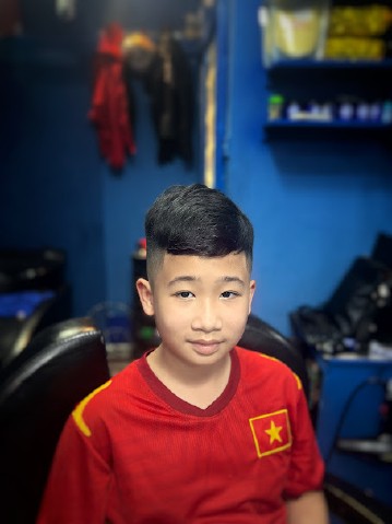 Cách chọn tiệm cắt tóc nam đẹp uy tín