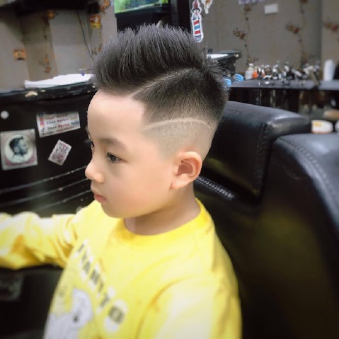 Trung tâm dạy cắt tóc nam chuẩn barber hiện đại