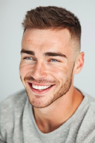 Crew cut có hợp với mặt béo không?