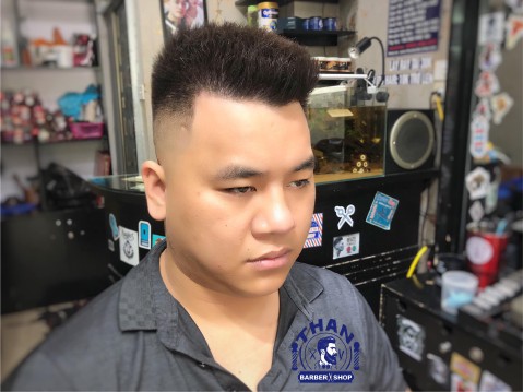 Faux hawk có hợp với mặt béo không?