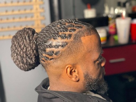 Tóc man bun nhuộm màu gì đẹp và hợp xu hướng?