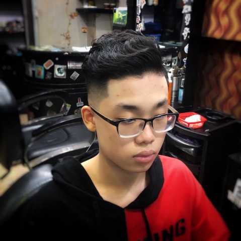Kiểu tóc undercut classic đẹp lịch lãm cho nam giới
